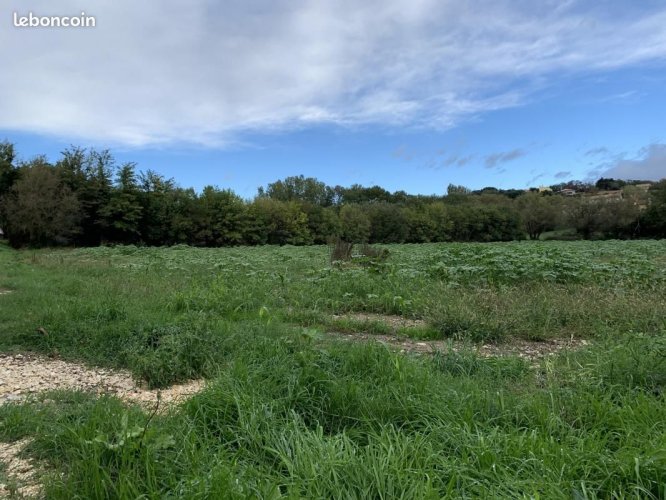 Nouveau! Terrain viabilisé de 642 m²